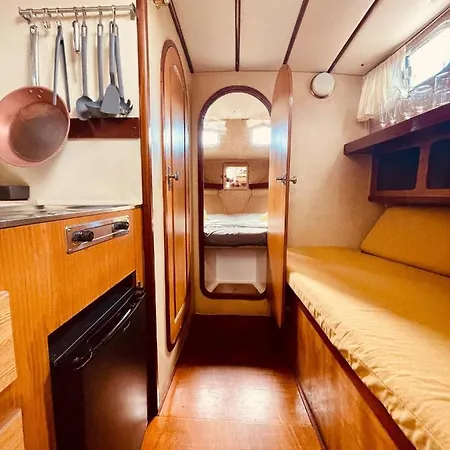 Botel Stylish 80's Fishing Boat